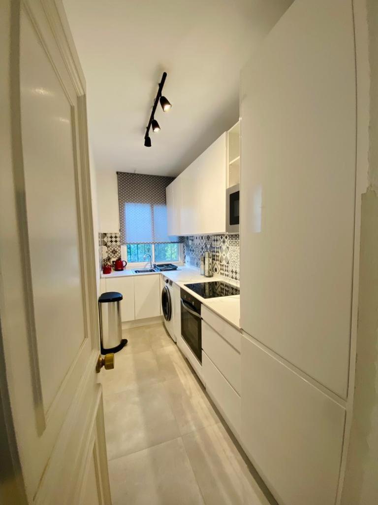 Benamara Gardens Apartment Estepona Esterno foto