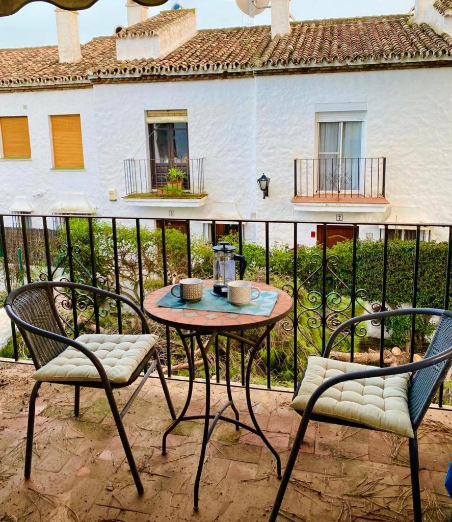 Benamara Gardens Apartment Estepona Esterno foto